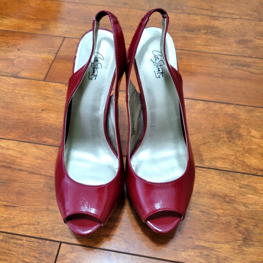 City Streets Red Fauz Leather Sling Back Platform Heels Size 8